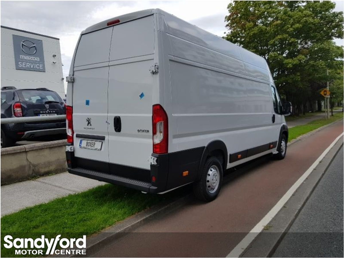 Peugeot Peugeot Boxer 435 L4 H3 order your new 251 VAN NOW 