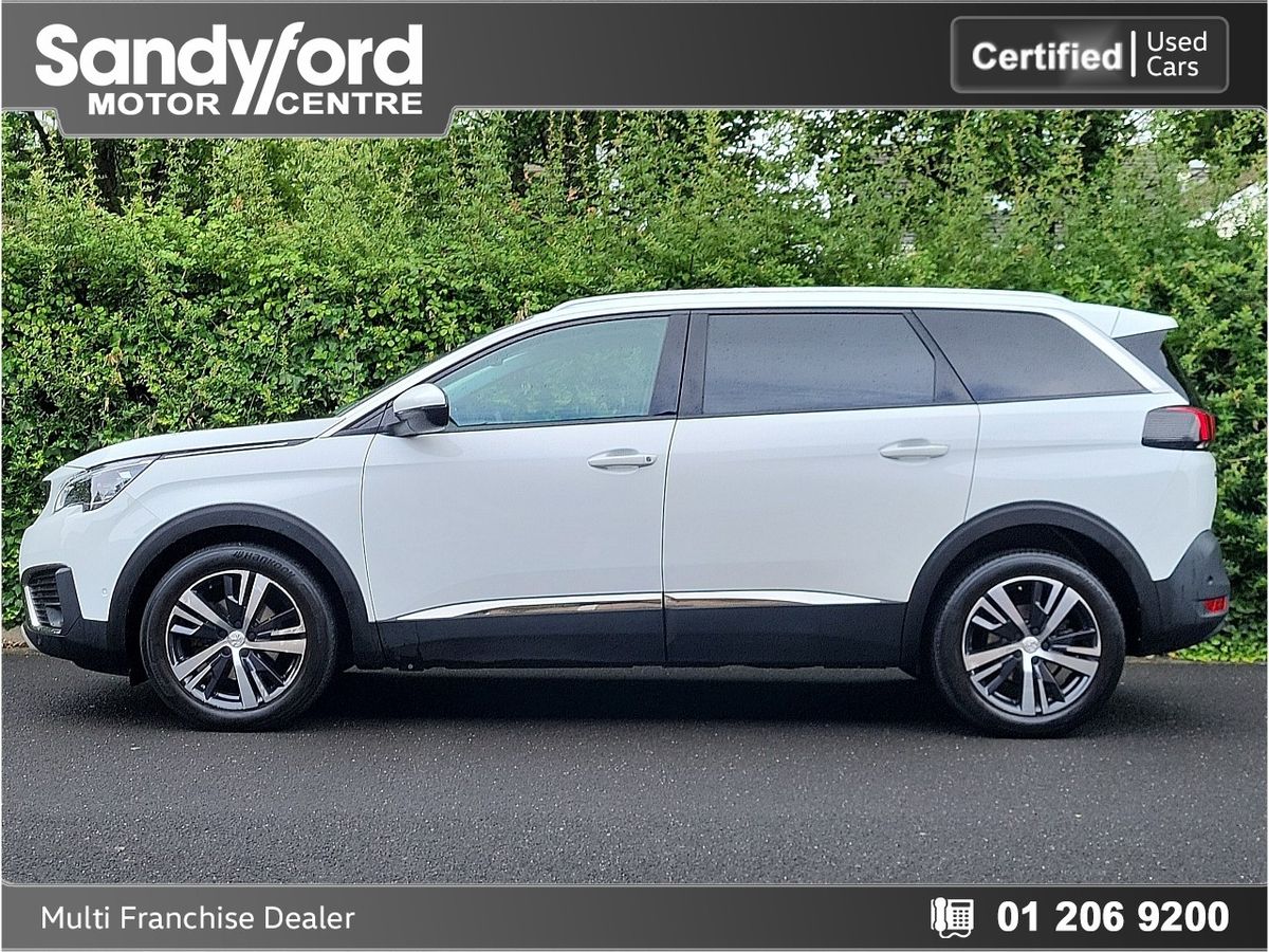 Peugeot Peugeot 5008 1.2 Petrol AUTOMATIC ALLURE**1 OWNER**