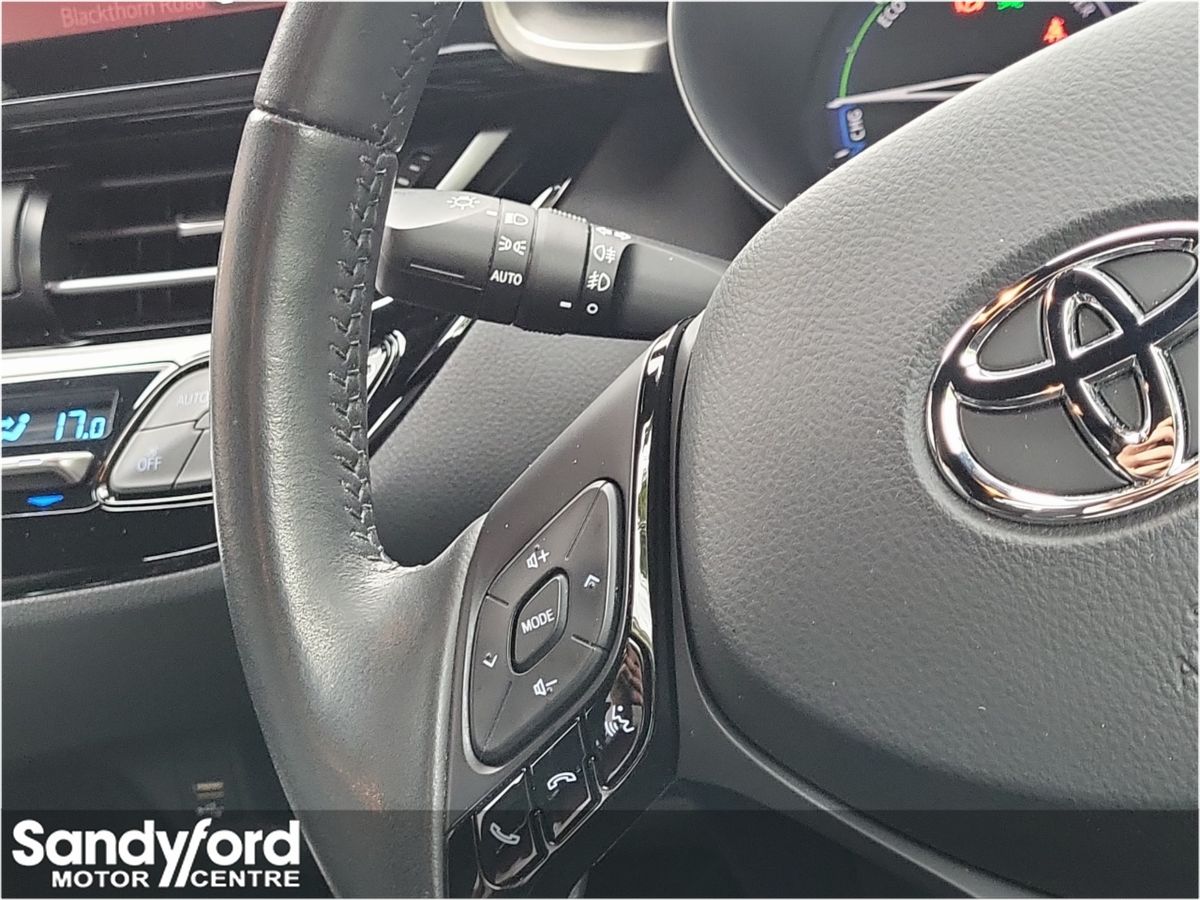 Toyota Toyota C-HR 1.8 HYBRID SOL**SOLD **Rev.Camera Sale Agreed