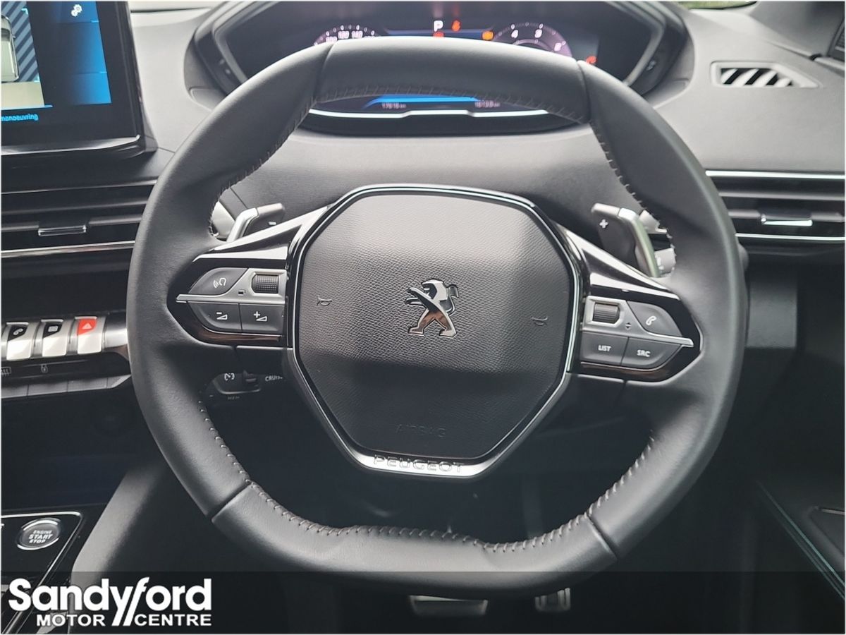 Peugeot Peugeot 5008 1.5 HDi 130bhp**AUTO ALLURE**DEMO**HUGE SAVINGS ++EURO++5000 OFF NEW**