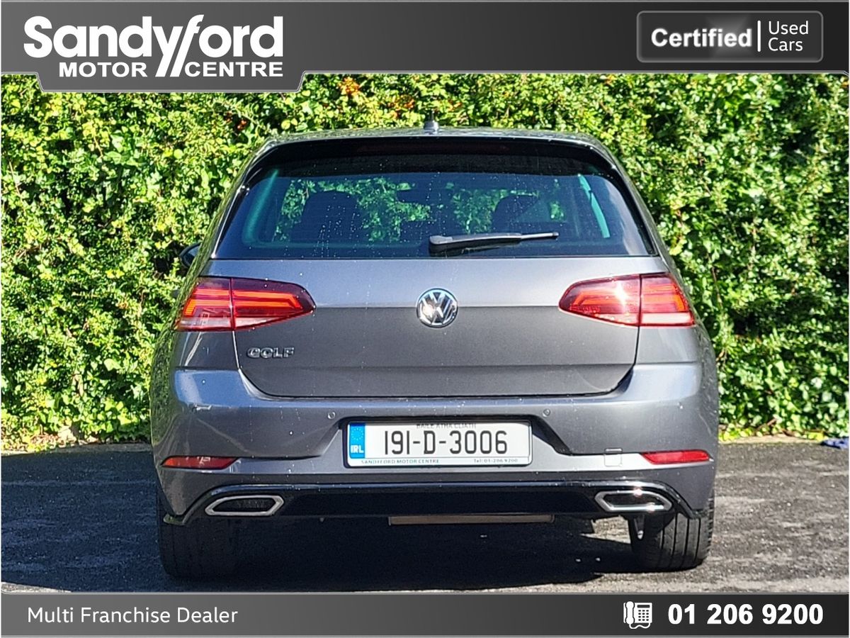 Volkswagen Volkswagen Golf 1.6 TDI 115HP R-LINE 