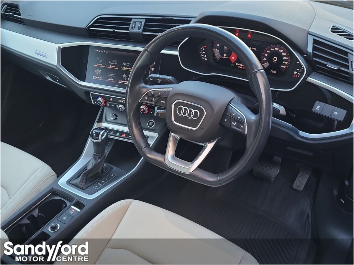 Audi Audi Q3 35 TFSI 150HP S Tronic SE