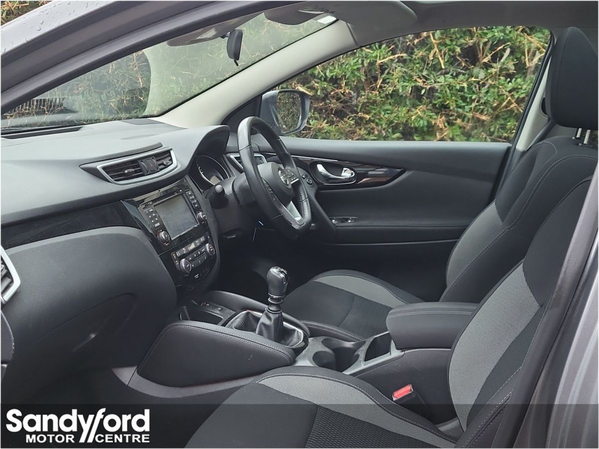 Nissan Nissan QASHQAI 1.2 PETROL **LOW MILES**IMMACULATE**