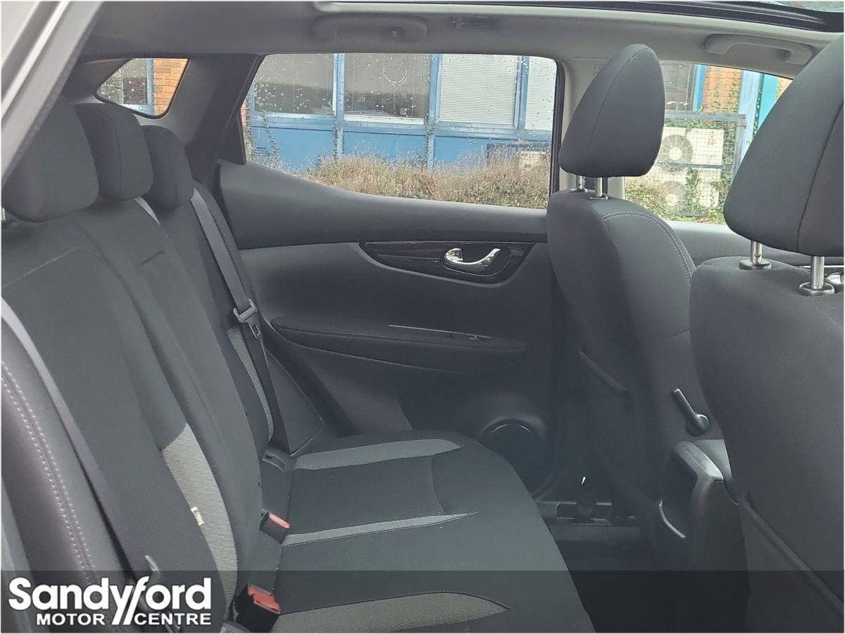 Nissan Nissan QASHQAI 1.2 PETROL **LOW MILES**IMMACULATE**