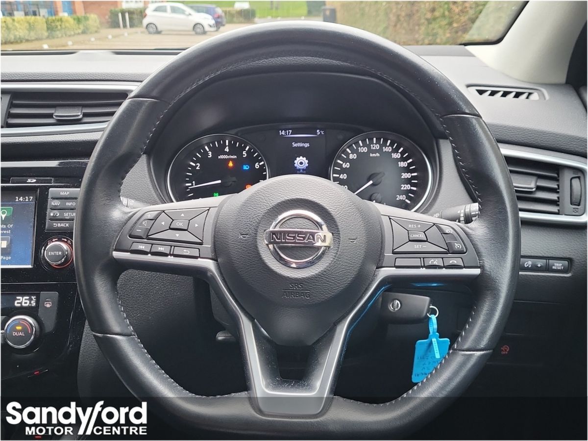 Nissan Nissan QASHQAI 1.2 PETROL **LOW MILES**IMMACULATE**